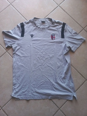 T-shirt Macron Bologna FC 1909 μέγεθος XL σαν καινούργιο