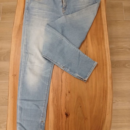 Guess women's jeans, size 30, blue