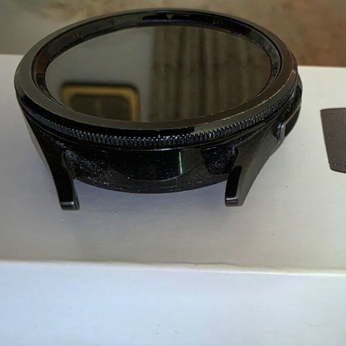 Samsung Galaxy Watch6 Classic 47mm SM-R960 smartwatch with box and multiple straps, small screen damage