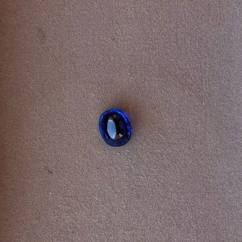 Sapphire oval faceted 2.443 ct like new