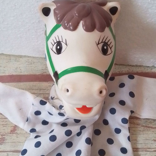 Collectible plush puppet glove Pippi Horse used