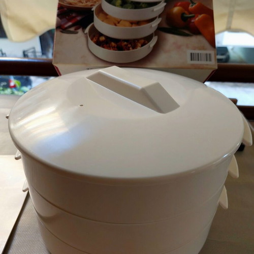 Plastic Microwave Steamer 3-Tier New in Box