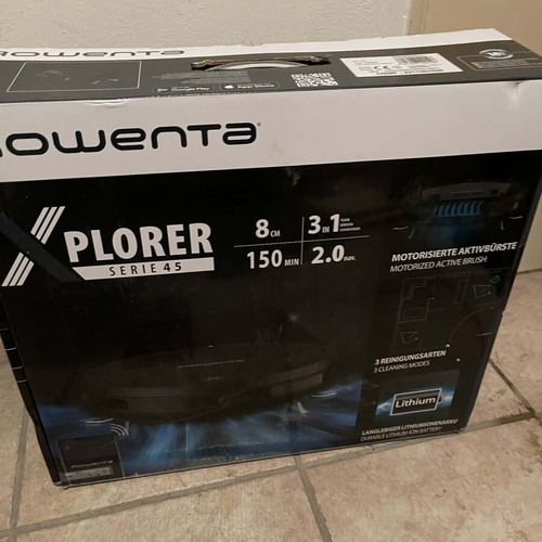 Rowenta Xplorer Serie 45 RR8225WH robotic vacuum like new