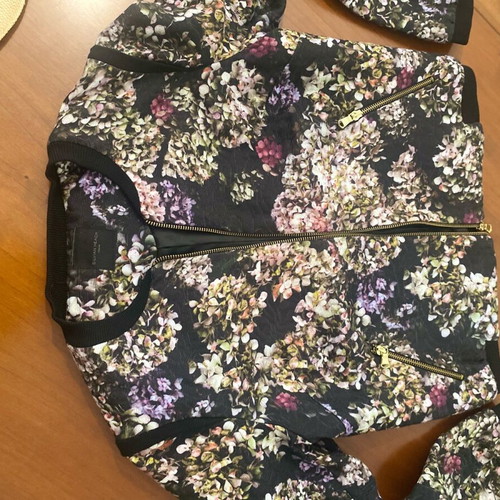 Silvian Heach bomber jacket with flowers like new, size S