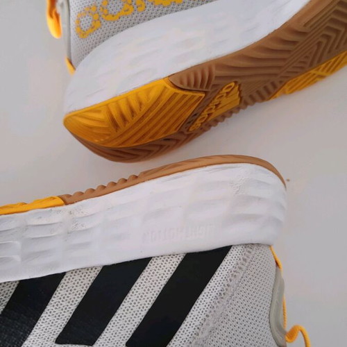 Adidas athletic shoes size 30 like new, grey and yellow