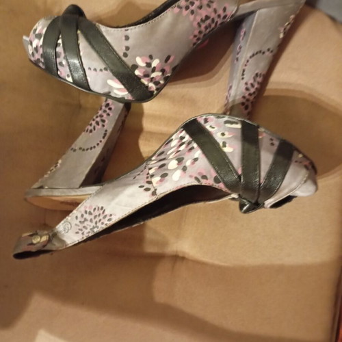 Fornarina leather sandals size 38 like new, multicolor