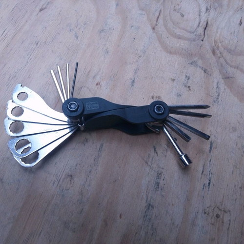Bicycle multi tool like new, excellent condition