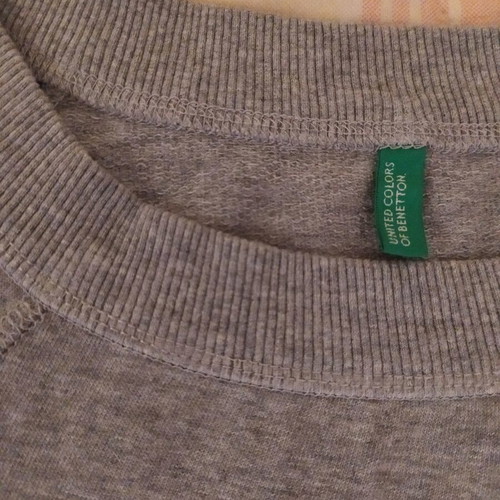 Benetton sweatshirt, size XS, grey