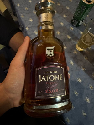 Koniak Jatone/mach