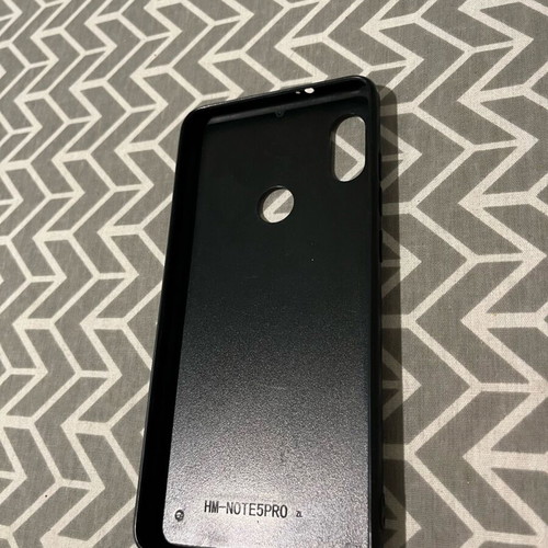 Xiaomi Redmi Note 5 Case like new