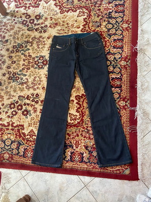 Diesel vintage Y2K γυναικείο χαμηλοκάβαλο τζιν καμπάνα σαν καινούργιο, μπλε