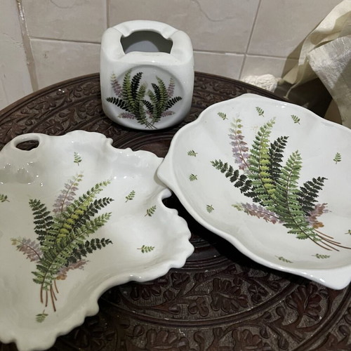 Bavaria style Porzellan decorative set like new, 3 pieces