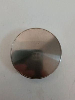 Πυξίδα καινούργια με διάμετρο 8cm και πάχος 1,5cm