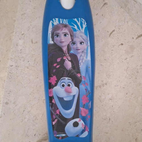 Used children's scooter FROZEN GIFT Helmet