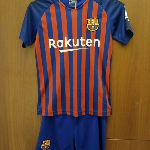 FCB Messi jersey kids shirt and shorts 10-12 years used