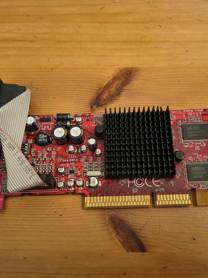 Ati Radeon 9600 SE 128MB AGP Graphics Card like new