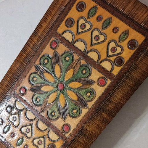 Vintage handmade carved wooden box like new with decorative motifs