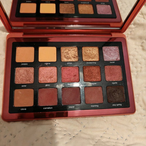 Natasha Denona Sunrise eyeshadow palette like new