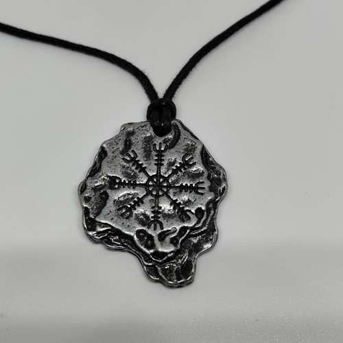Aegishjalmur Viking Steel Pendant like new