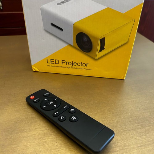 Mini led projector new