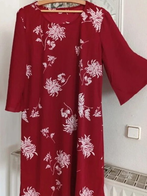 Φόρεμα medium large extra large καινούργιο, κόκκινο