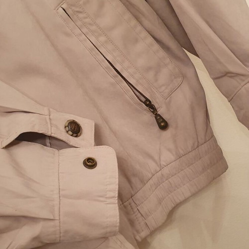 Men's beige jacket