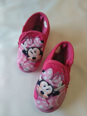 Children's slippers for little girls