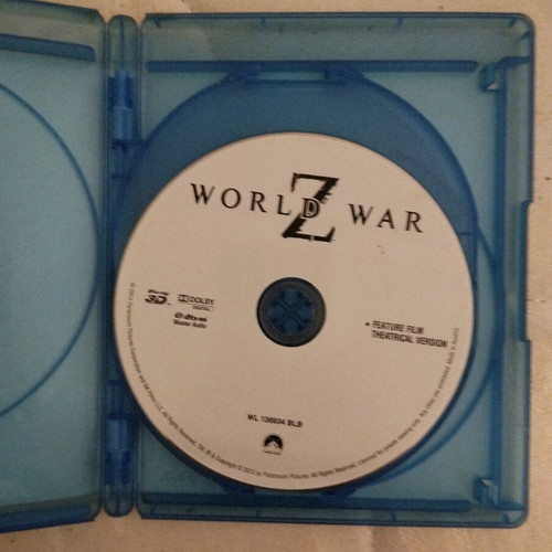 Blu Ray 3D World War Z like new, thriller