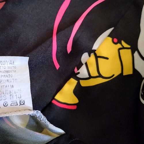 Blu Royal Snoopy shirt like new, black multicolor print