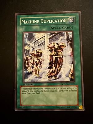 Yugioh Card SDMM 1st edition set like new, oldschool spell x2