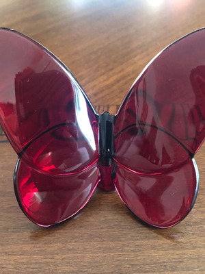 Baccarat lucky butterfly crystal deep red, like new