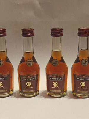 Martell VSOP cognac miniatures, pack of 6, 30ml
