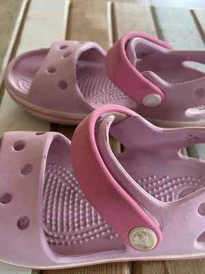 Crocs κοριτσίστικα μεταχειρισμένα, νούμερο 24-25, ροζ πέδιλα