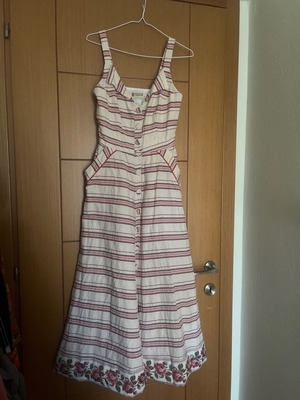 Φόρεμα Karavan μεταχειρισμένο, μέγεθος S, μπεζ