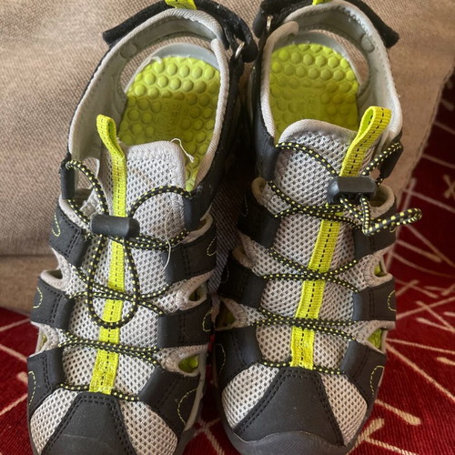 Regatta boys' sandals used size 36 black