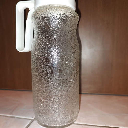 Glass pitcher like new