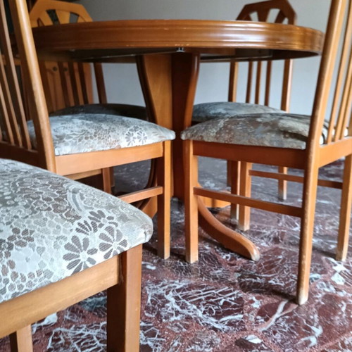 Wooden round dining set used with 6 chairs and extension