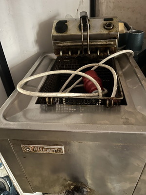 Three-phase fryer used