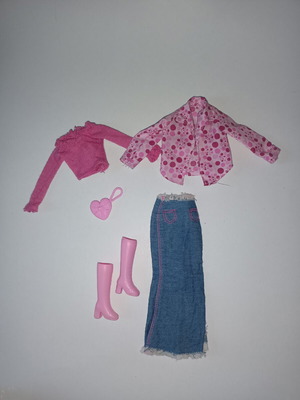 Barbie clothes and accessories set used, jean and pink