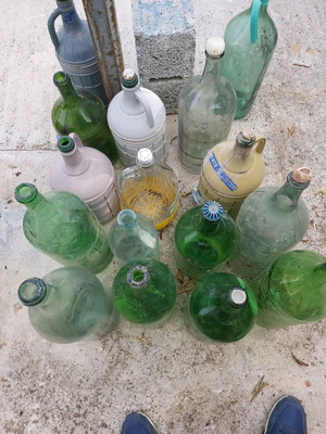 Glass old bottles used, 30-40 pieces