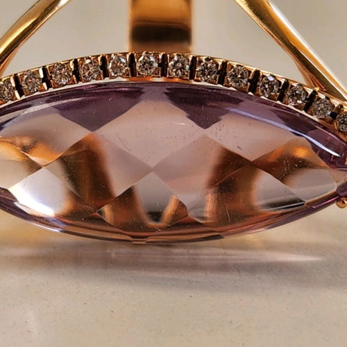 Gold 18K ring with amethyst and 38 diamonds used