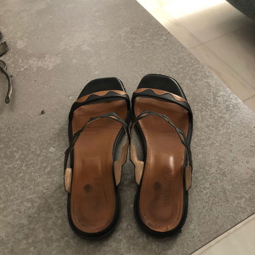 Di Gaia leather sandals used, black and brown, size 39
