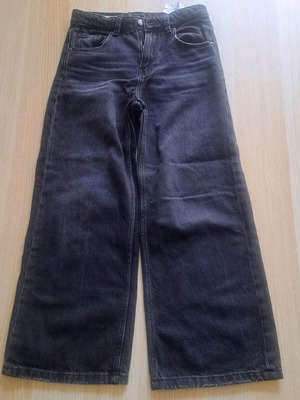Zara jeans wide leg like new, 9 years, black, 134 cm