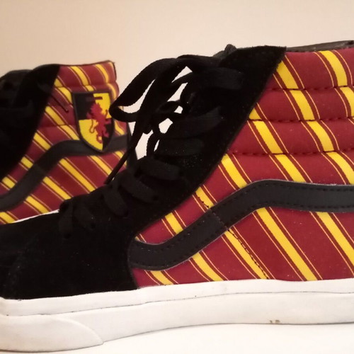 Vans Harry Potter Gryffindor Sneakers like new, size 40, suede and synthetics