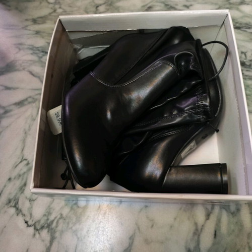 Celestino black over-the-knee boots new, sizes 36 37 41