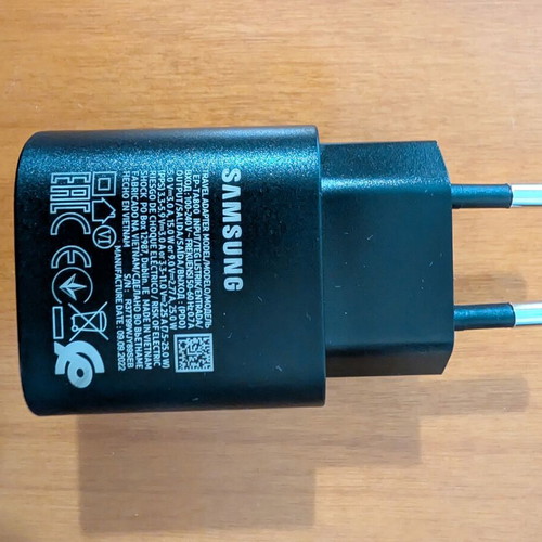 Samsung 25W Super Fast Charger EP-TA800 like new, Type-C