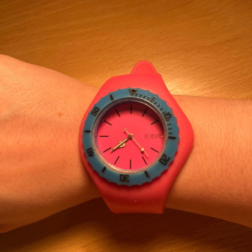 Loisir women's watch like new, rubber