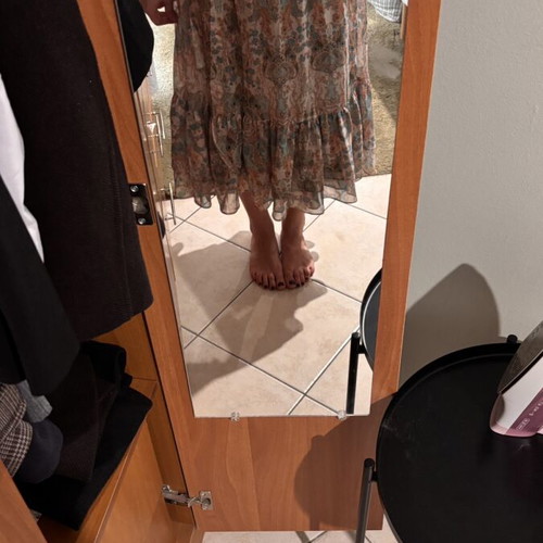 DLV wrap skirt one size, like new