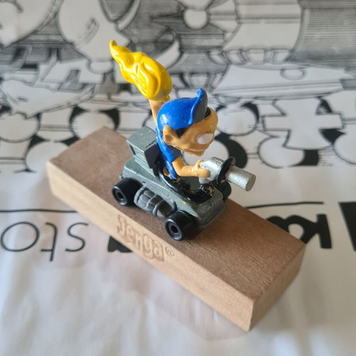 Sketistes Gas Attack figure used, Skateboard Mania 1991