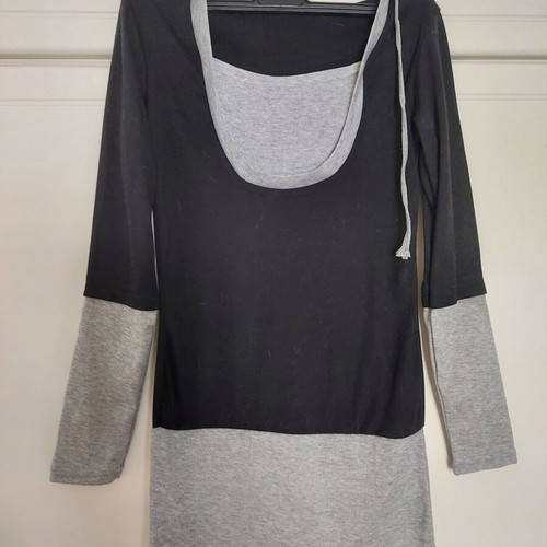 Hooded blouse like new, black and gray